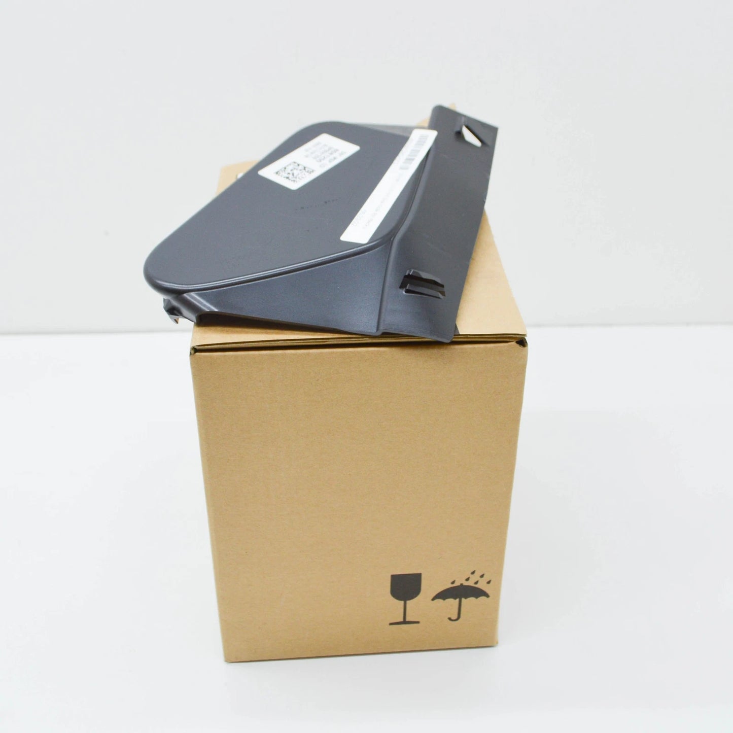 NEW BMW X4 G02 FRONT RIGHT AIR INLET COVER 51118081200 8081200 ORIGINAL