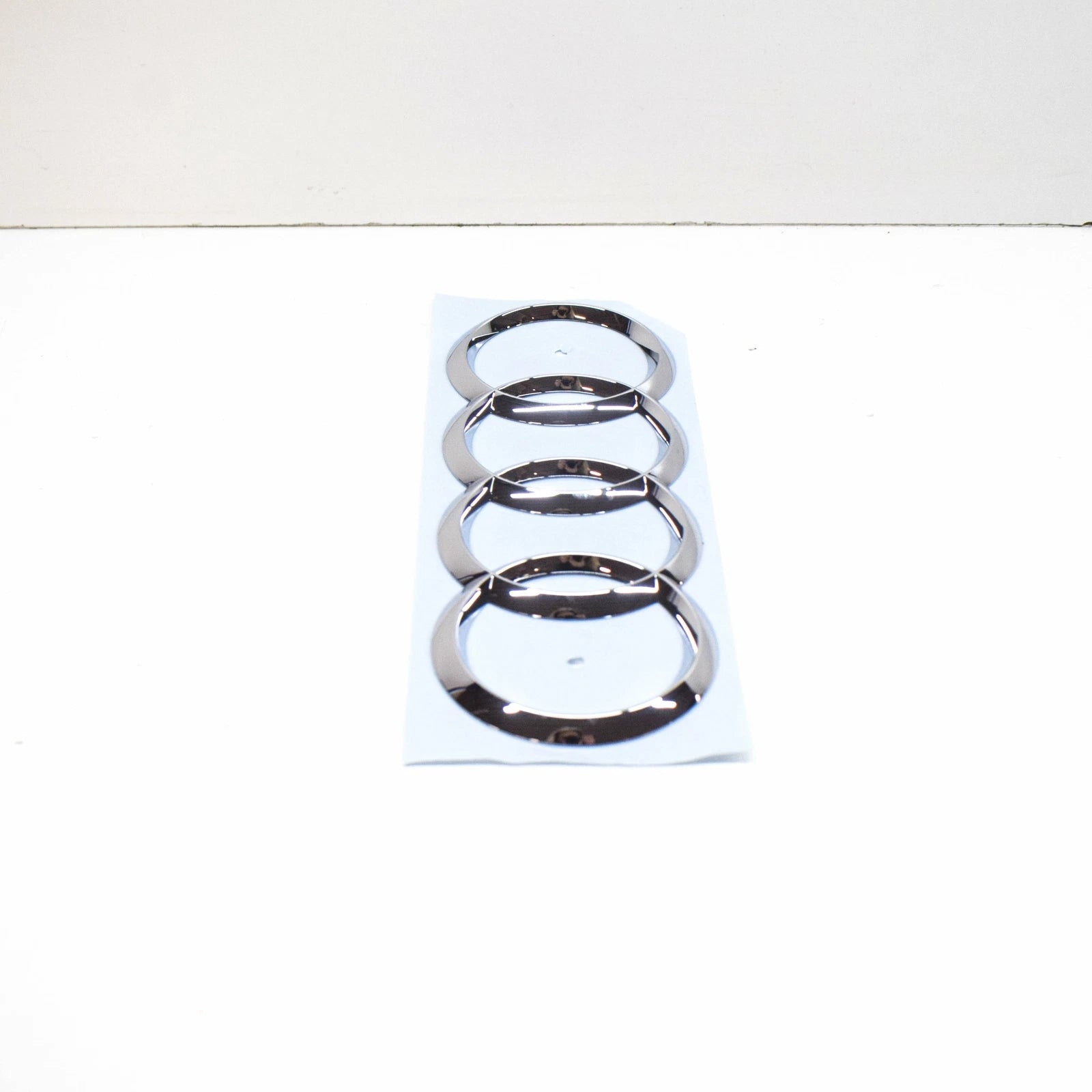 NEW AUDI A5 CABRIO 8W6 REAR TRUNK BOOT LID BADGE LOGO 8W68537422ZZ