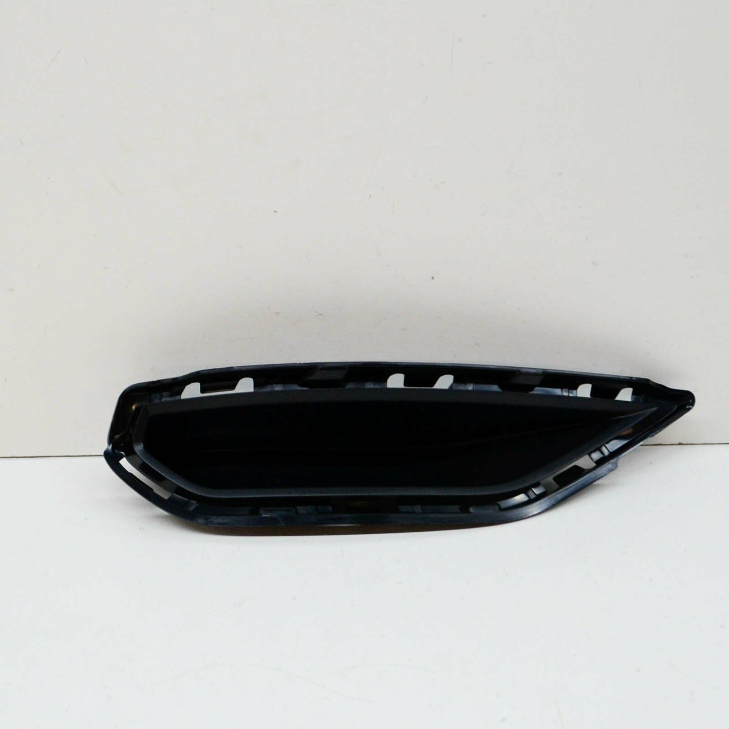 NEW AUDI Q3 F3 REAR BUMPER LOWER LEFT TRIM S-LINE 83A807833A9B9 ORIGINAL