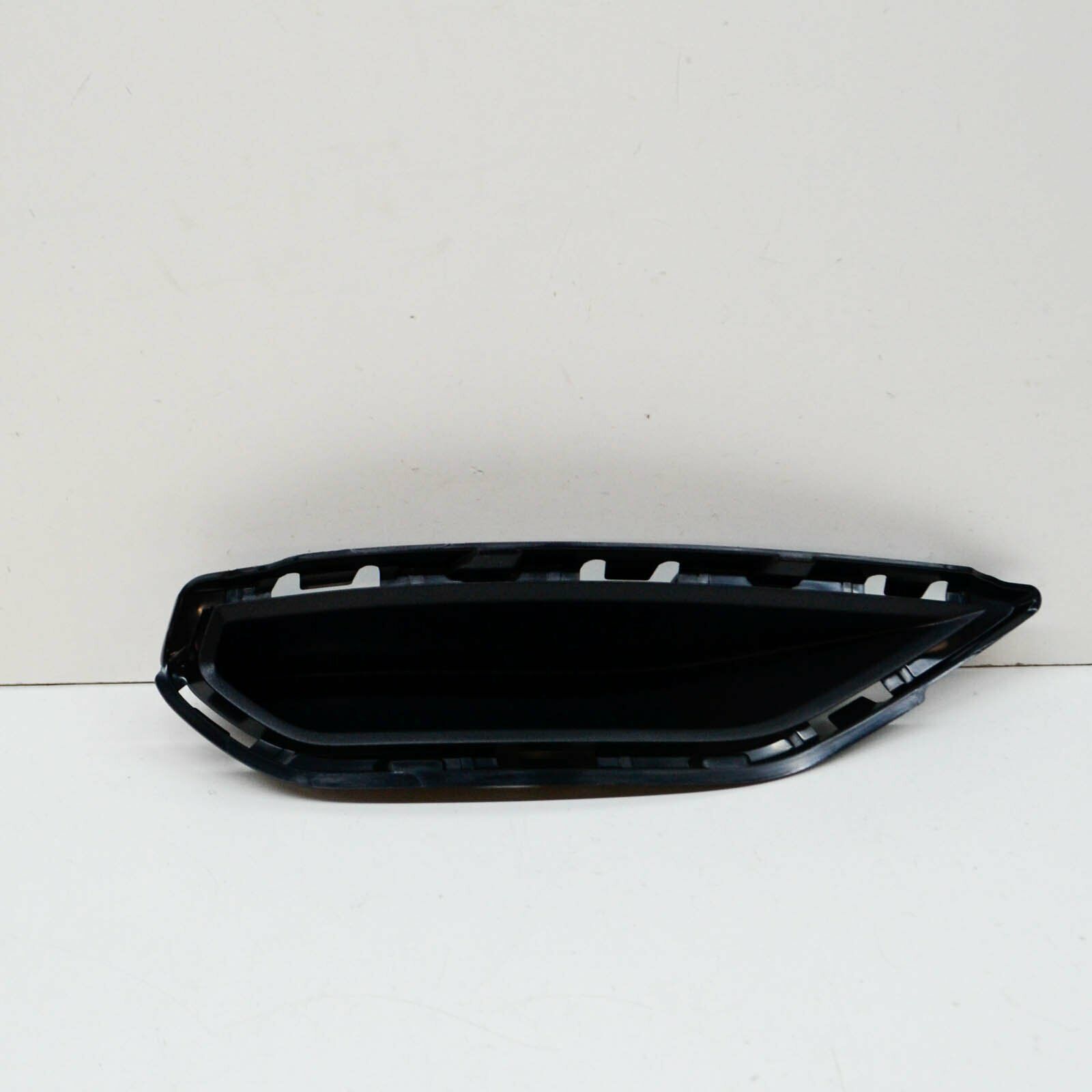 NEW AUDI Q3 F3 REAR BUMPER LOWER LEFT TRIM S-LINE 83A807833A9B9 ORIGINAL