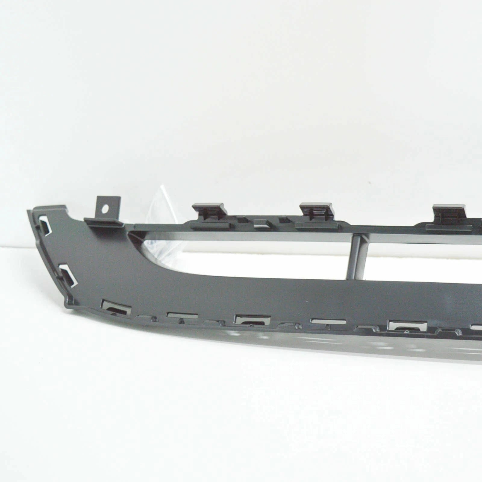 NEW AUDI Q7 4L FRONT BUMPER LOWER GRILLE 4L0807683C01C
