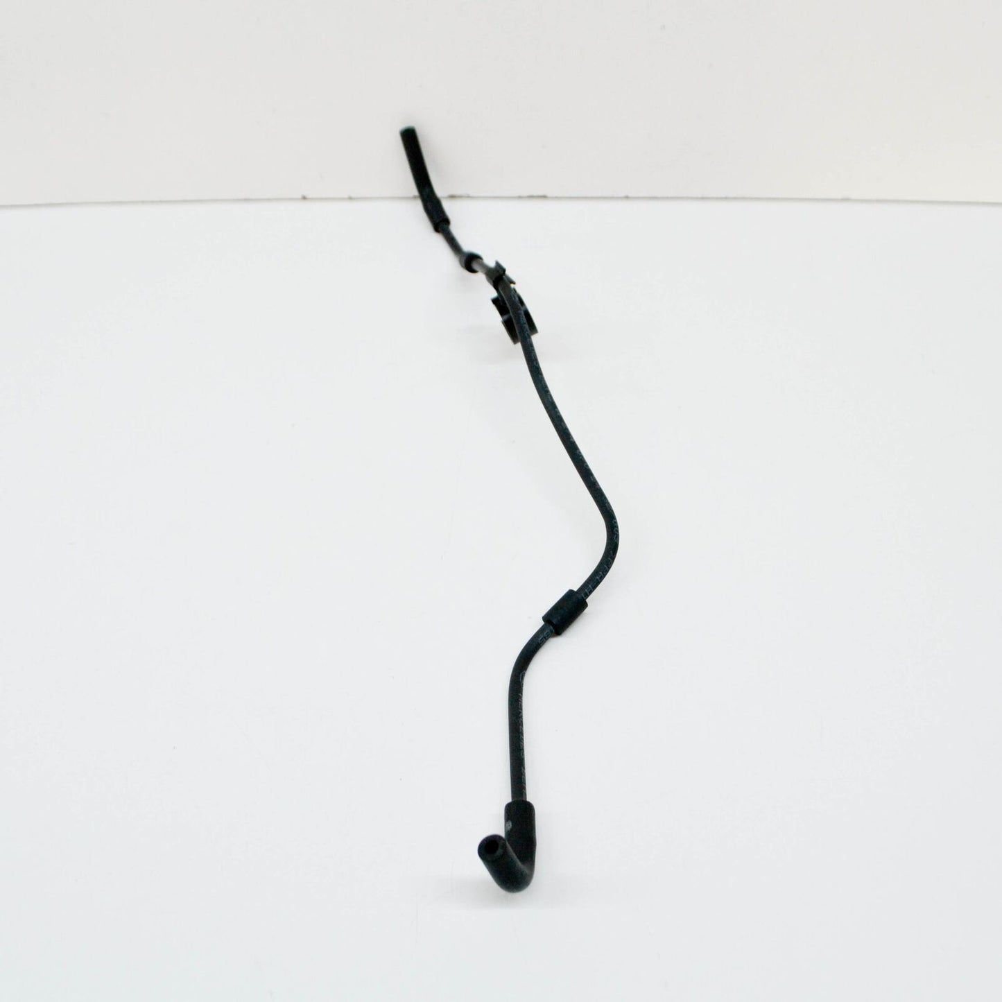 NEW MERCEDES-BENZ C W204 VACUUM PUMP LINE A2740705432 ORIGINAL