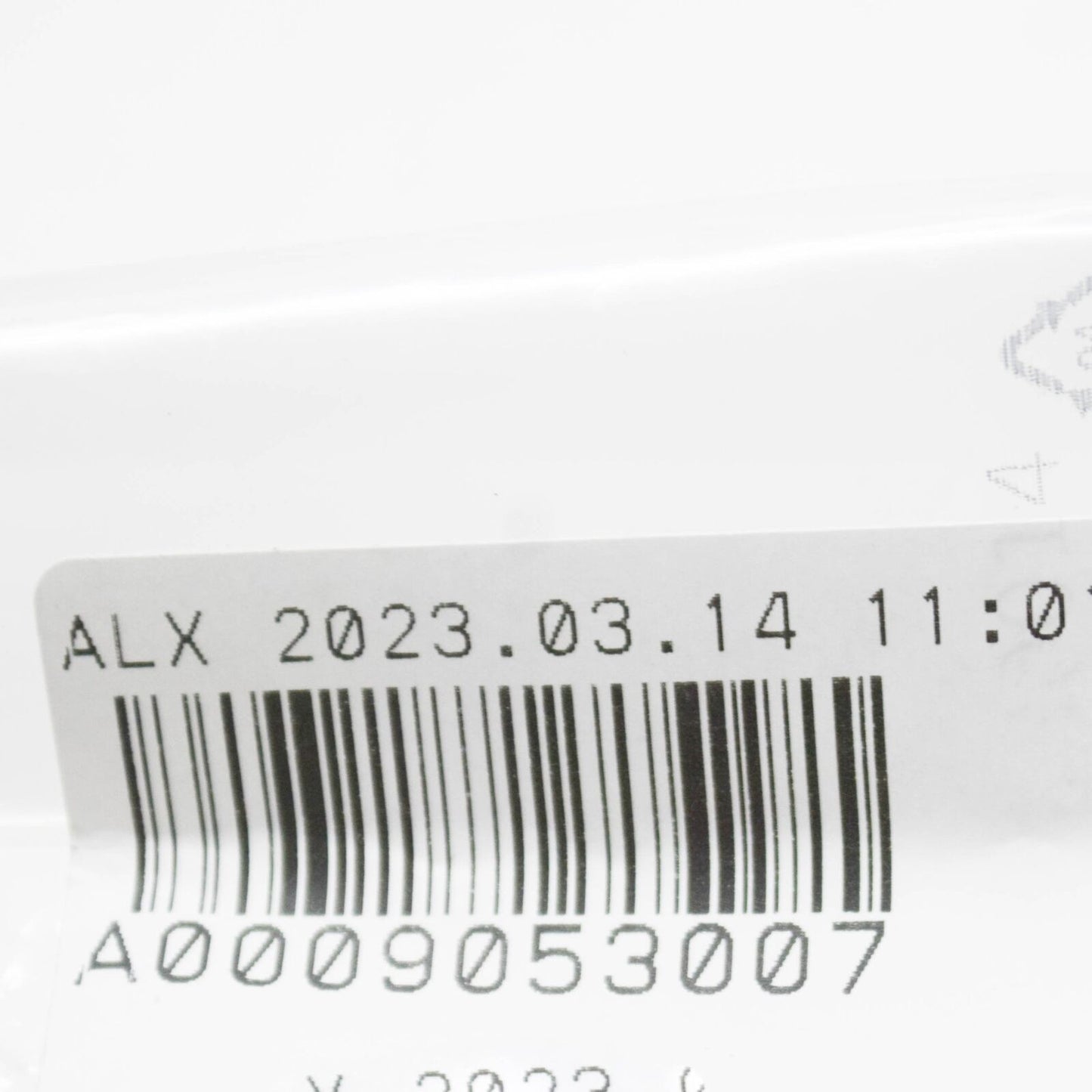 NEW MERCEDES-BENZ A W177 FUEL RAIL PRESSURE SENSOR A0009053007 ORIGINAL