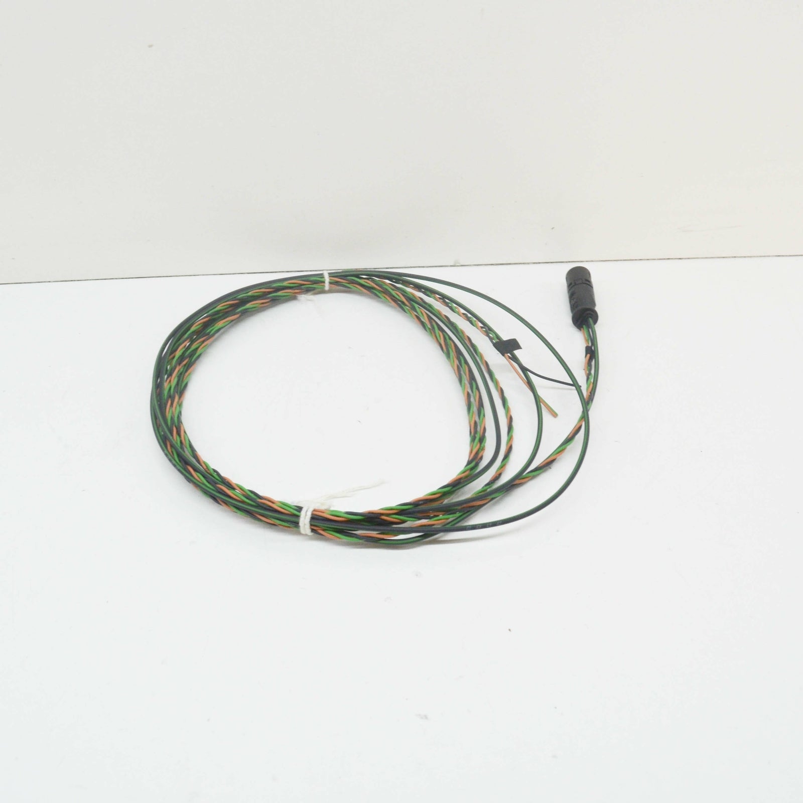 NEW AUDI A3 8V GLOW PLUG RD. CONNECTOR SLEEVE HOUSING 04L971785C ORIGINAL