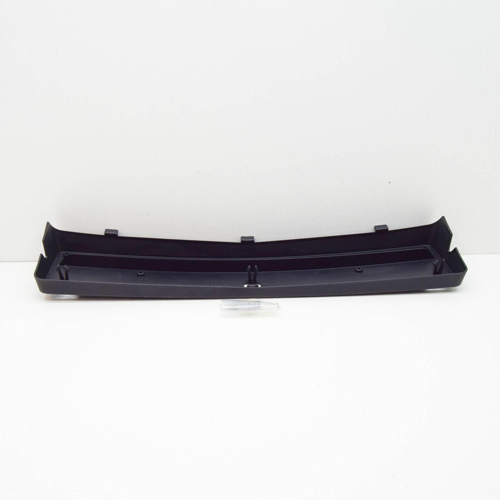 NEW MERCEDES-BENZ GLA H247 FRONT LICENSE PLATE HOLDER A2478801804 ORIGINAL