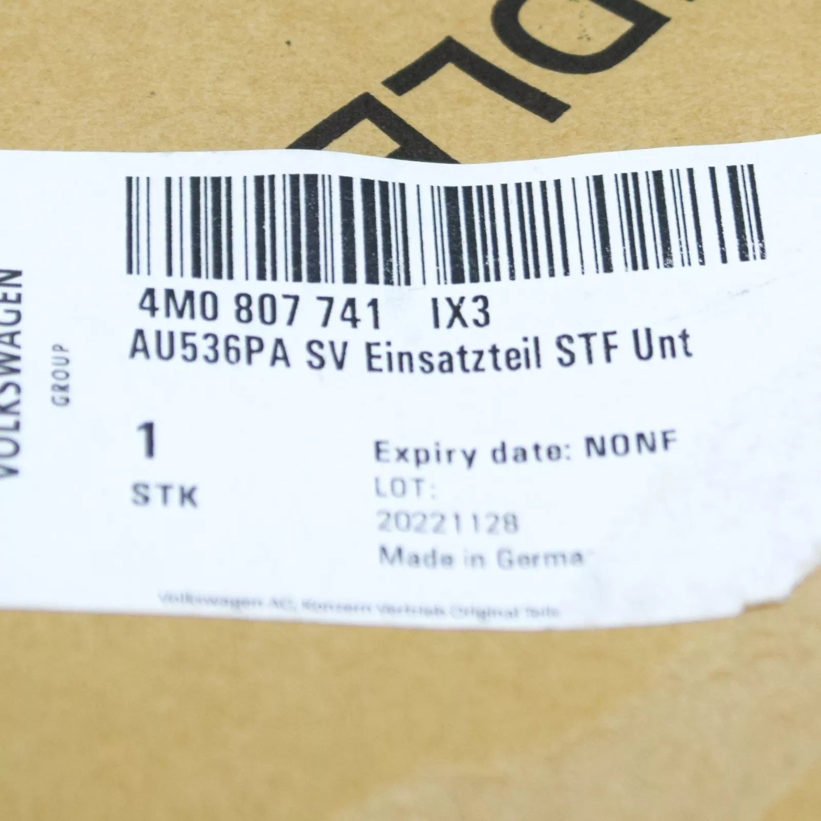 NEW AUDI Q7 4M FRONT LOWER CENTRE VALANCE PANEL INSERT CAP 4M0807741IX3 ORIGINAL