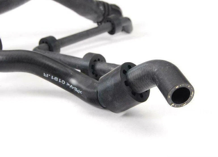 NEW VOLKSWAGEN CC RADIATOR UPPER COOLANT HOSE 3C0122101GJ