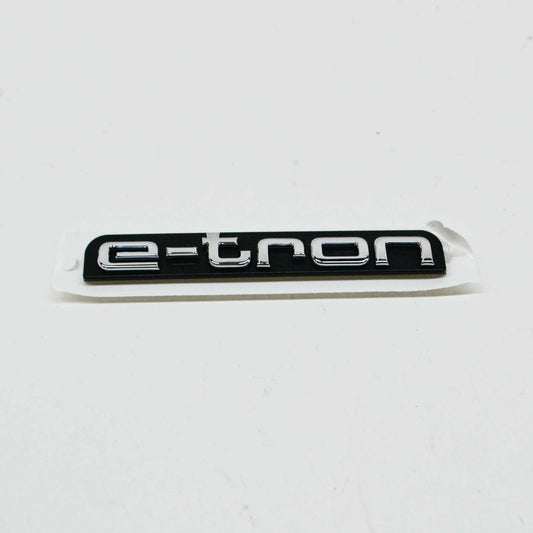 NEW AUDI A3 S 8V E-TRON FRONT RADIATOR GRILLE EMBLEM BADGE 8V4853736A2ZZ