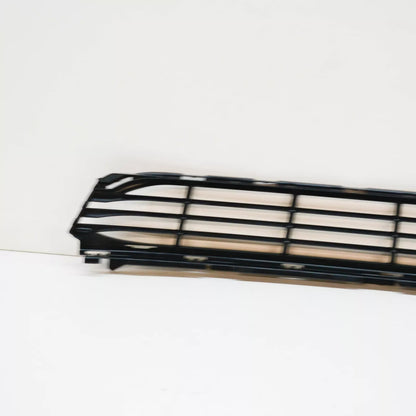 NEW BMW 7 G11 FRONT BUMPER CENTER AIR INTAKE GRILLE 51117486832 ORIGINAL