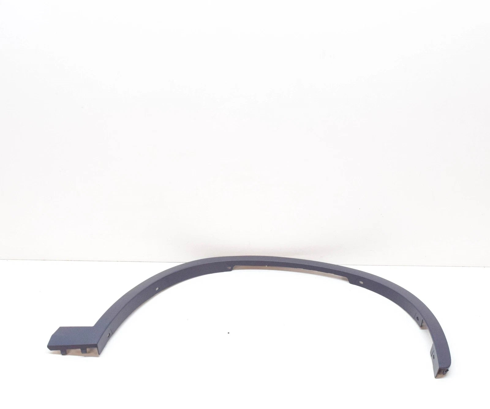 NEW BMW X1 F48 FRONT RIGHT M WHEEL ARCH COVER 51778067690 8067690 ORIGINAL