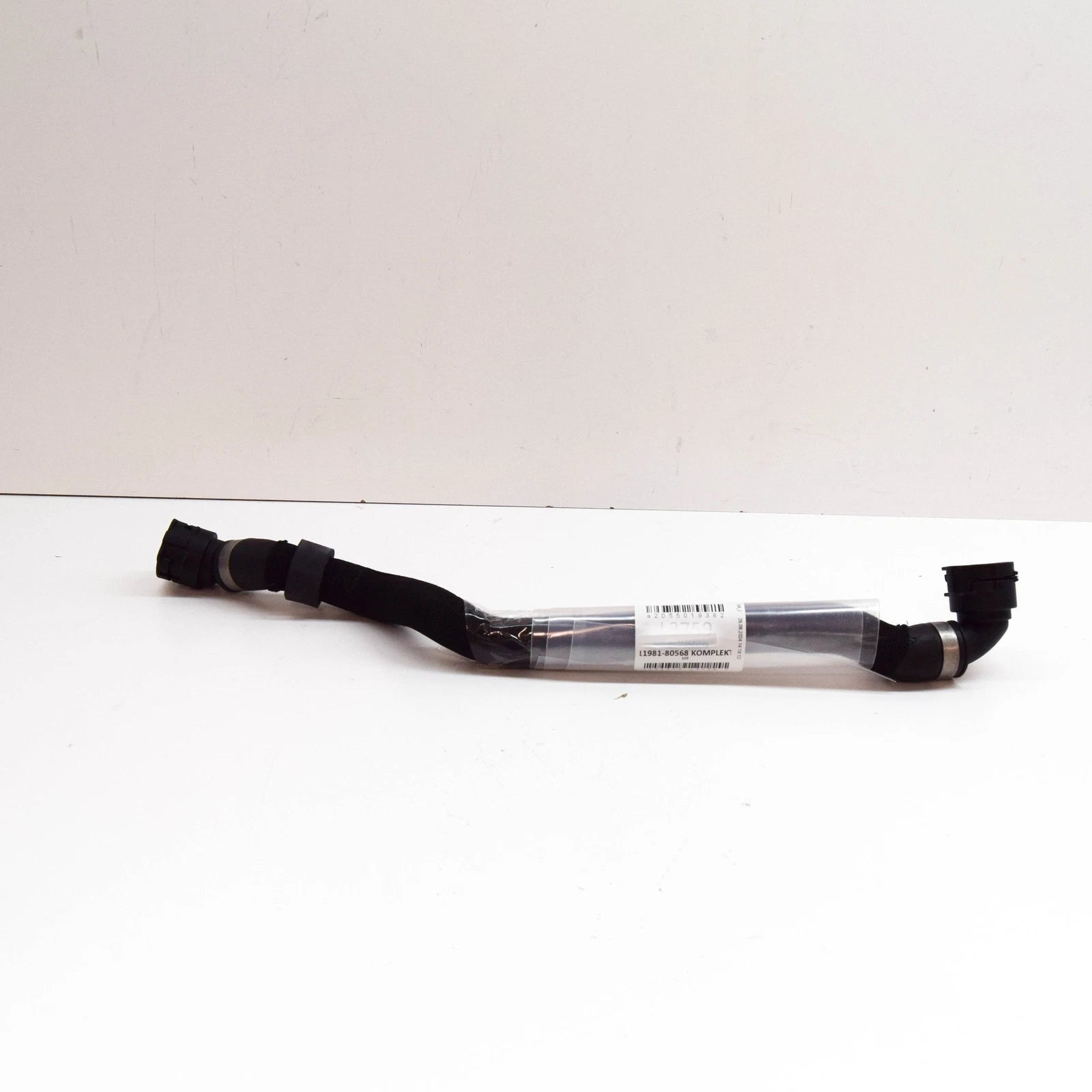 NEW MB C W205 COOLER TO LEFT WHEEL ARCH COOLER COOLANT HOSE A2055019382 ORIGINAL