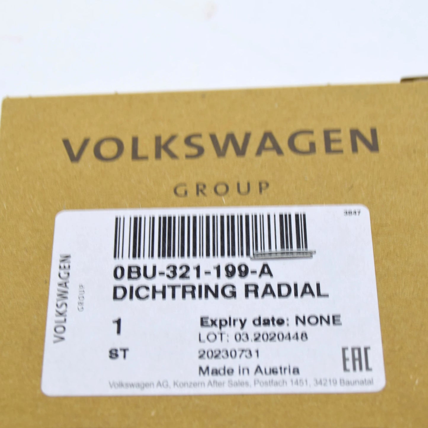 NEW VW AMAROK 2H TRANSFER CASE OUTPUT SHAFT SEAL 0BU321199A ORIGINAL