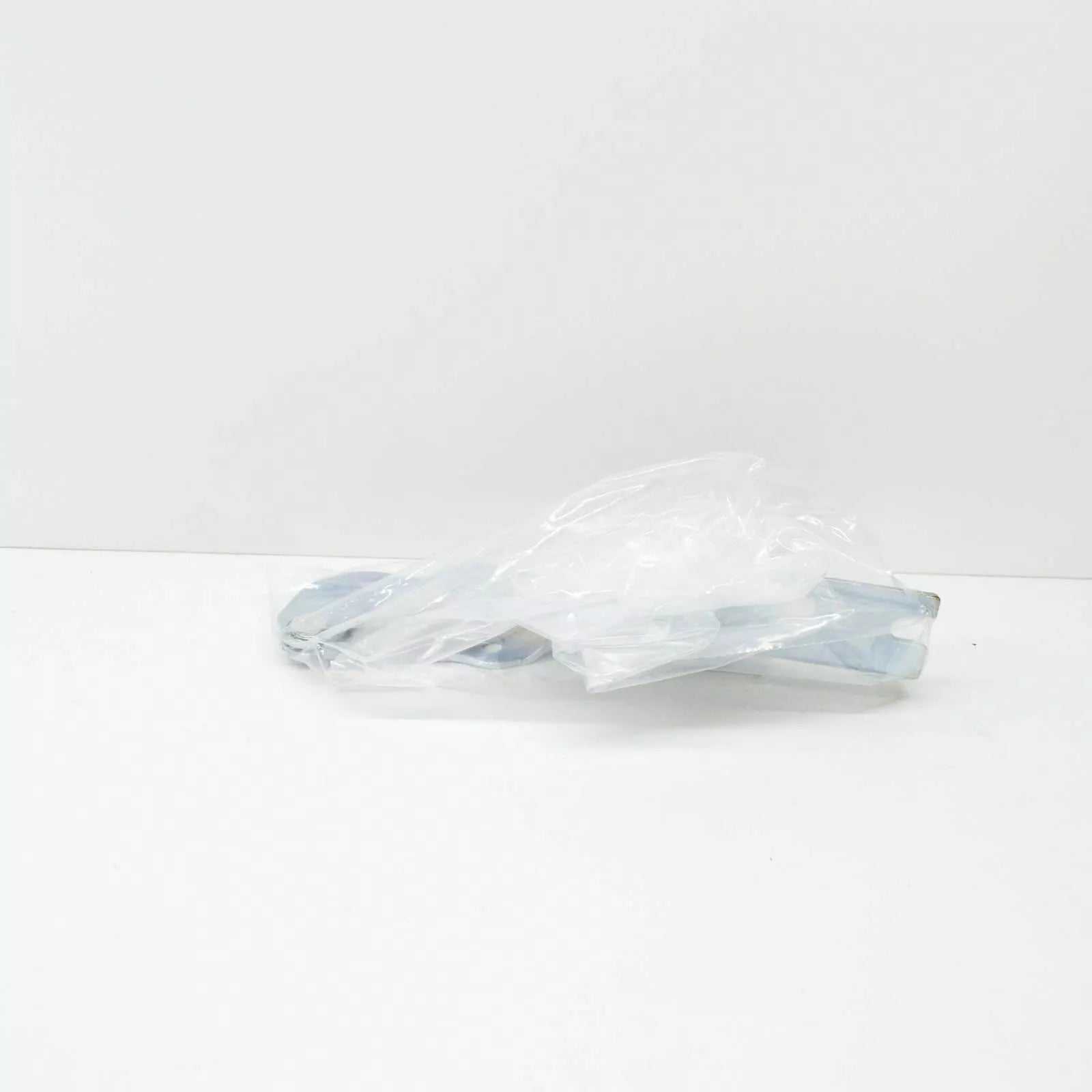 NEW VOLKSWAGEN GOLF MK7 RIGHT SIDE HOOD HINGE 5G0823302B 2016