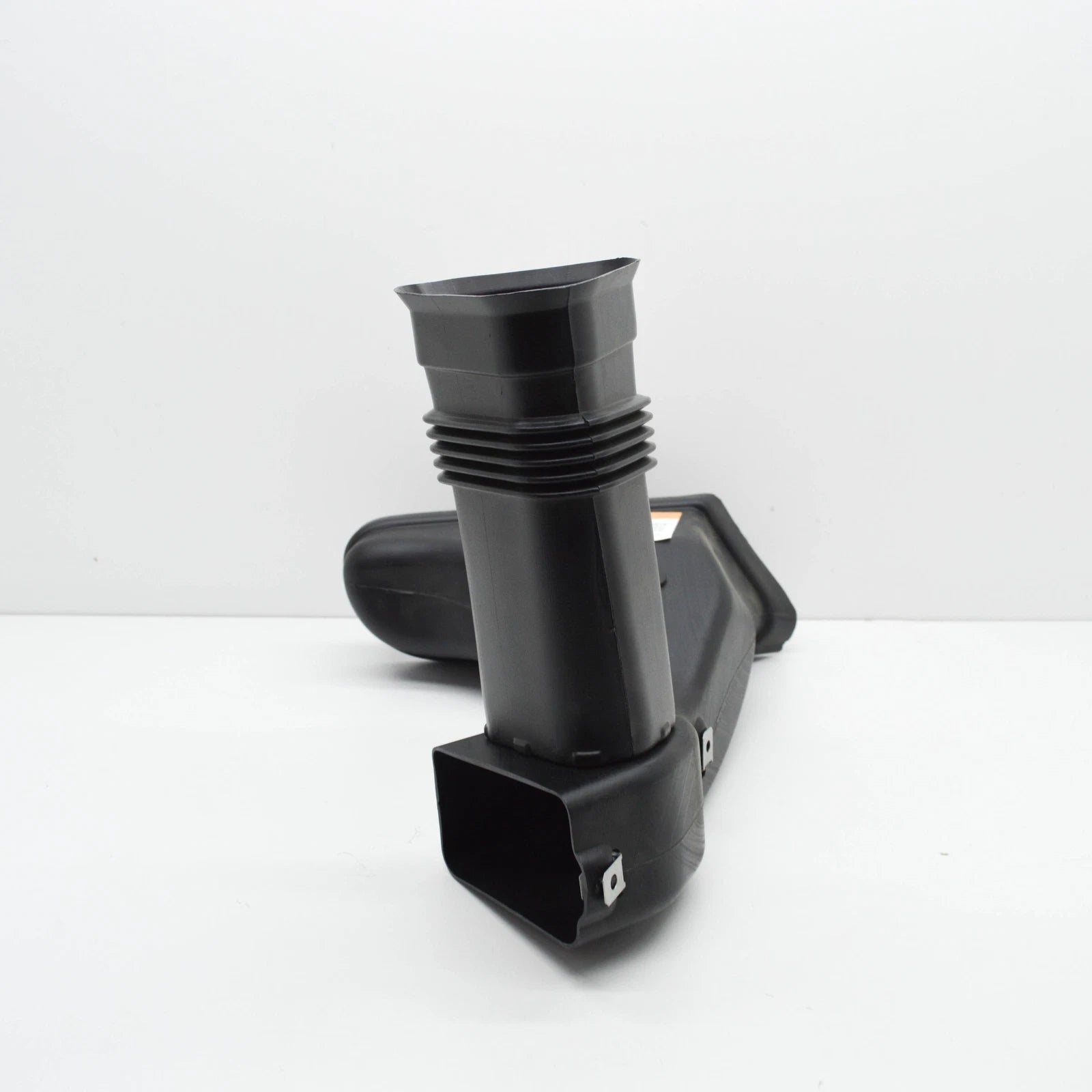 NEW BMW 6 E63 FRONT LEFT BRAKE AIR DUCT 7898199 51117898199 ORIGINAL