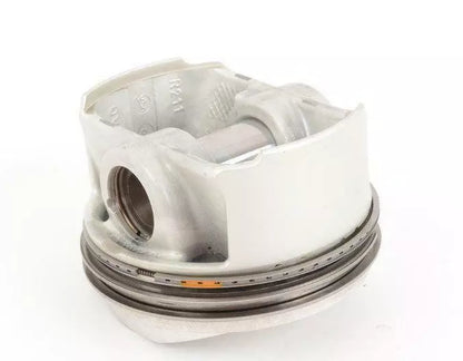 NEW AUDI A4 B8 ENGINE PISTON COMPLETE 06E107066DM ORIGINAL
