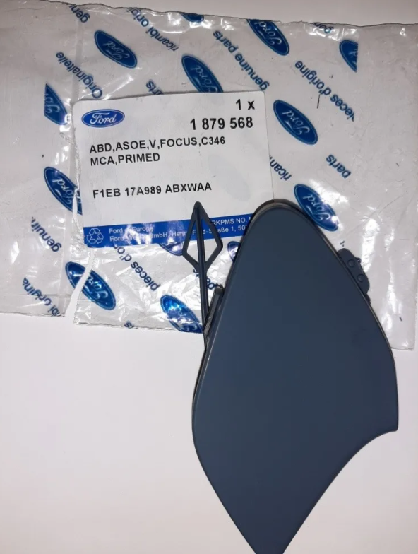 new ford focus mk3 c346 front bumper tow eye cover 1879568 original
