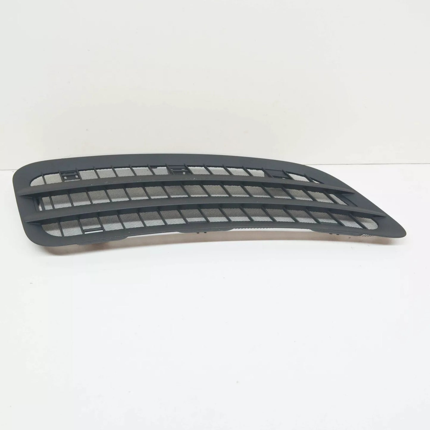NEW MB SPRINTER 910 HOOD RIGHT VENTILATION GRILLE RHD A91083603009051
