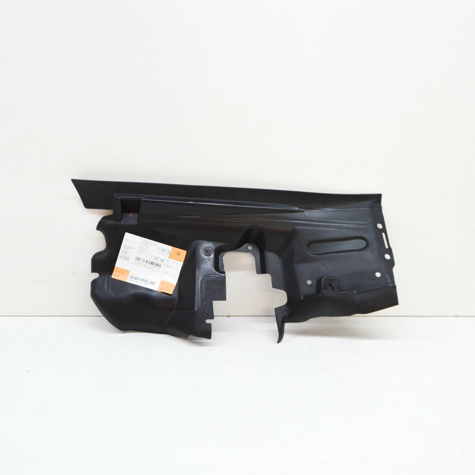 NEW BMW Z4 ROADSTER E89 RIGHT RADIATOR AIR GUIDE 51747192198 ORIGINAL