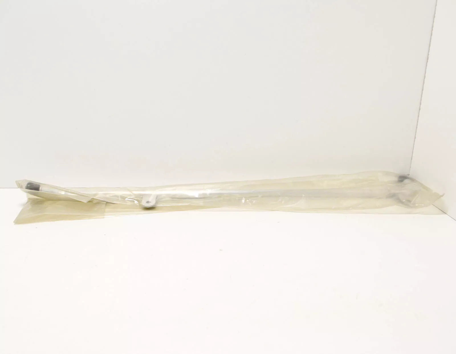 NEW AUDI Q7 4M MK2 ENGINE COOLANT PIPE HOSE 4M0121070G