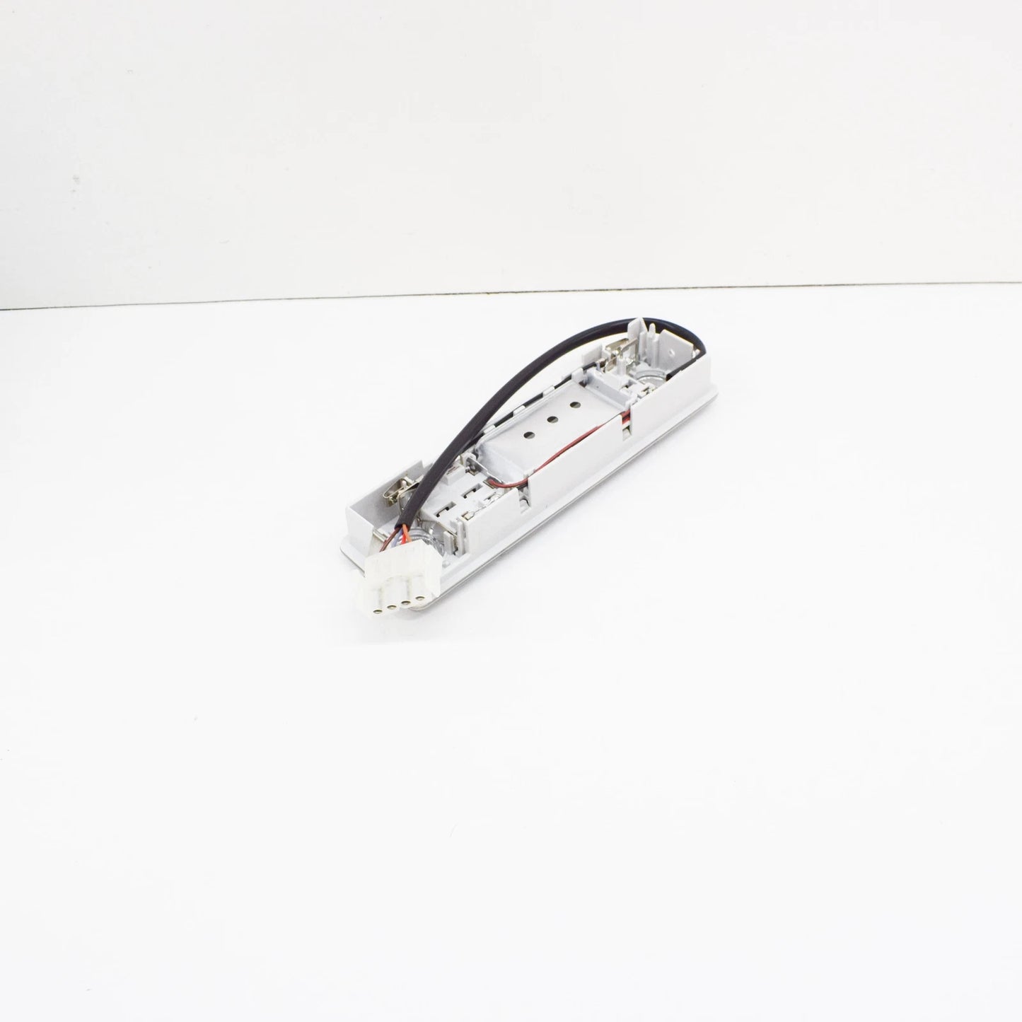 NEW BMW 5 E34 FRONT INTERIOR READING LIGHT 63311384963 1384963 ORIGINAL