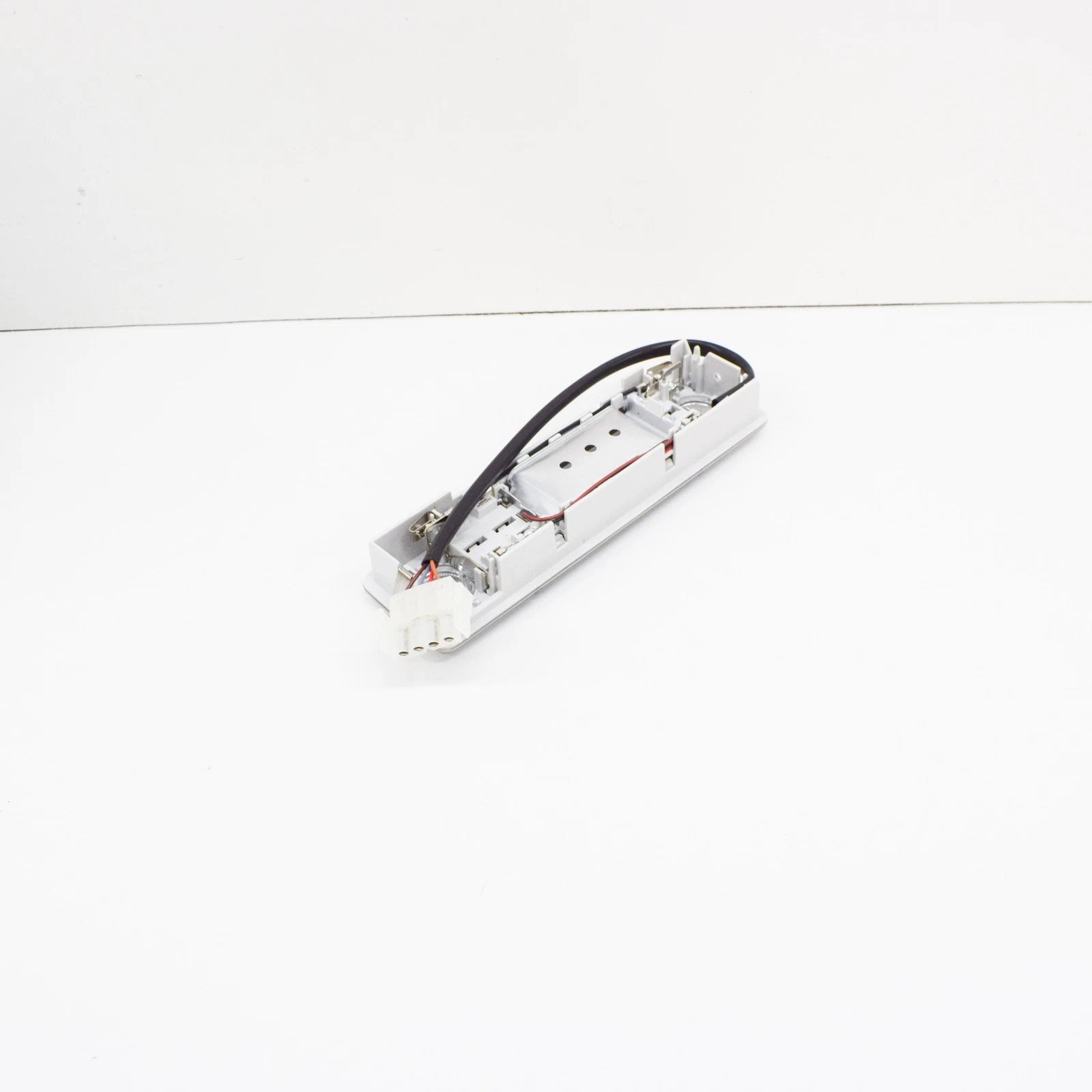 NEW BMW 5 E34 FRONT INTERIOR READING LIGHT 63311384963 1384963 ORIGINAL