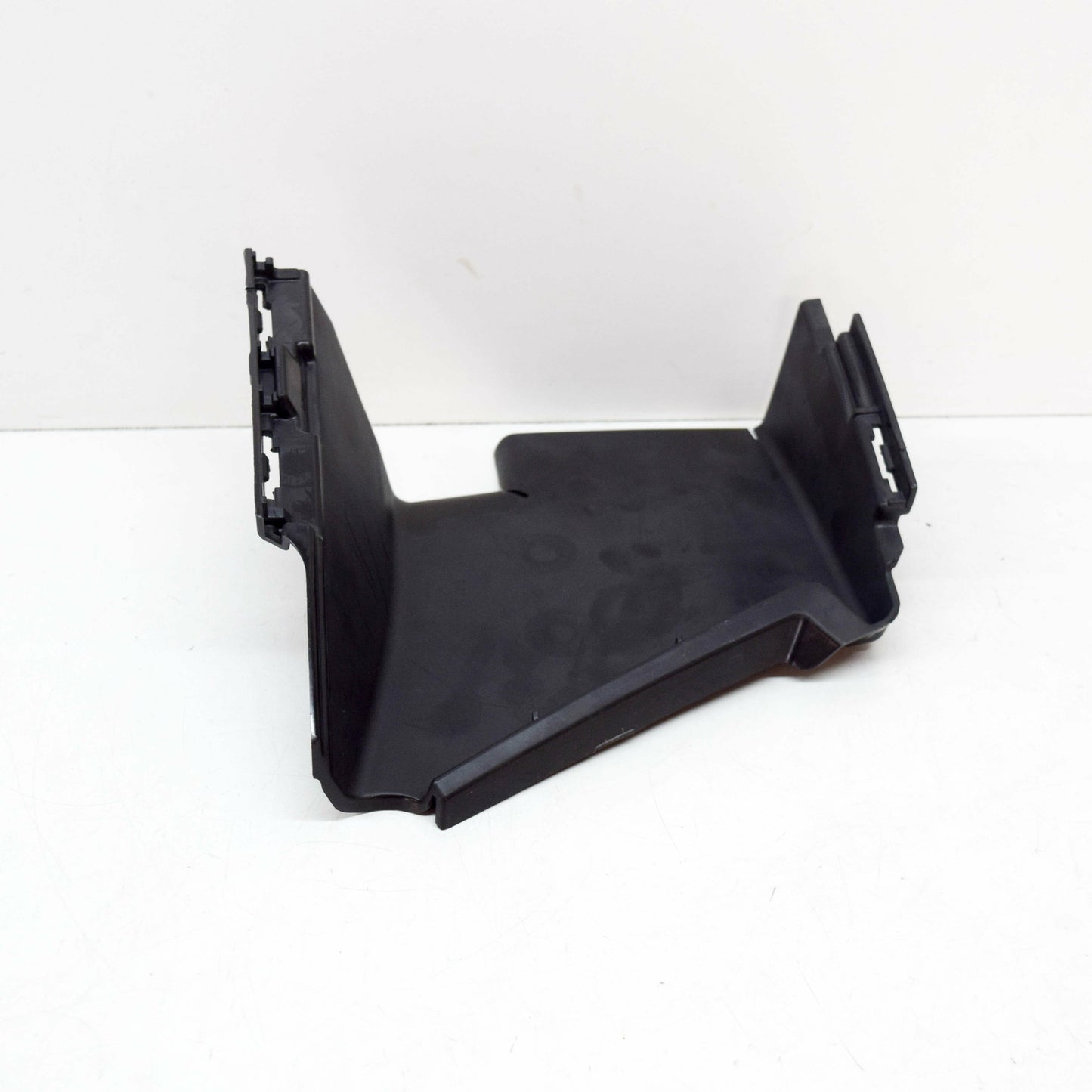 NEW VW GOLF MK7 FRONT BUMPER RIGHT CLOSING ELEMENT 5G0853950J9B9 ORIGINAL