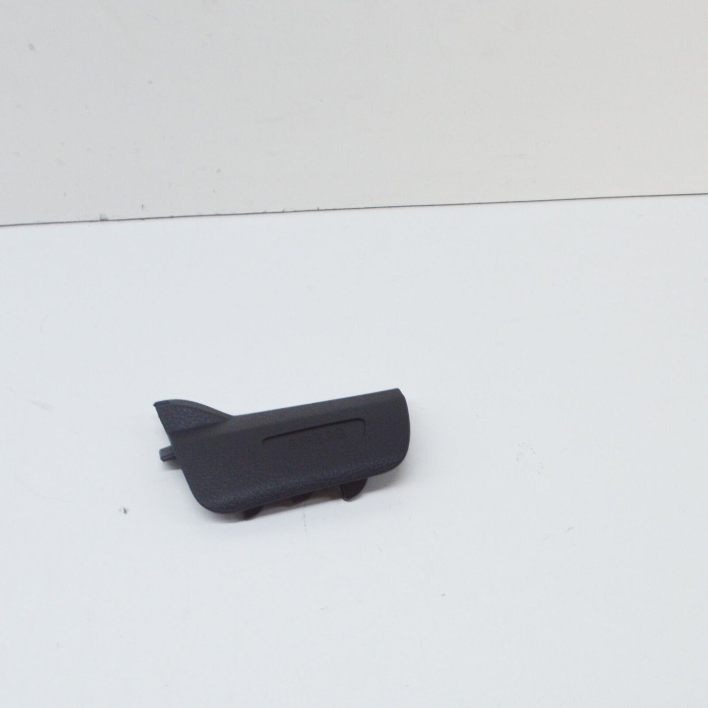 new bmw 2 f22, f87 front right seat belt catch cover 52107275696 7275696