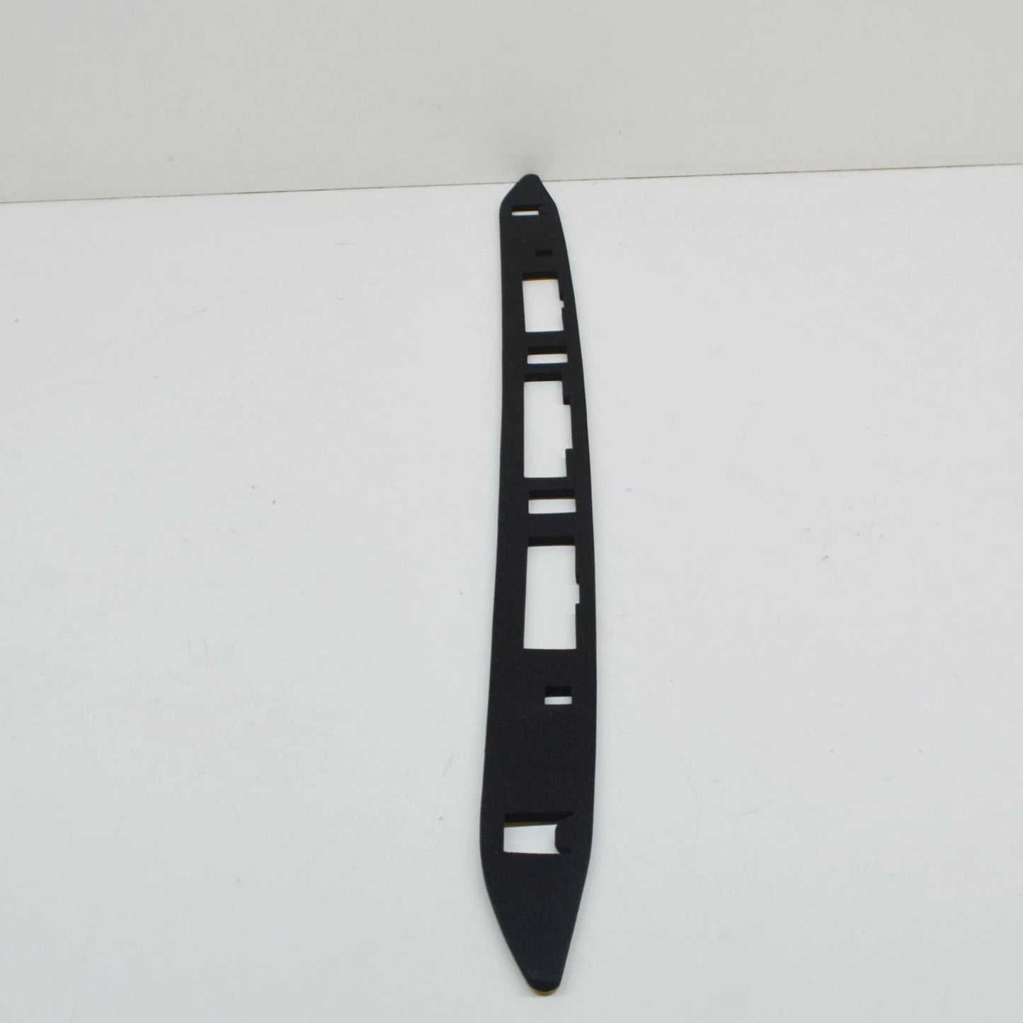 NEW BMW 3 TOURING E46 TRUNK LID GRIP GASKET 51138185791 8185791 ORIGINAL