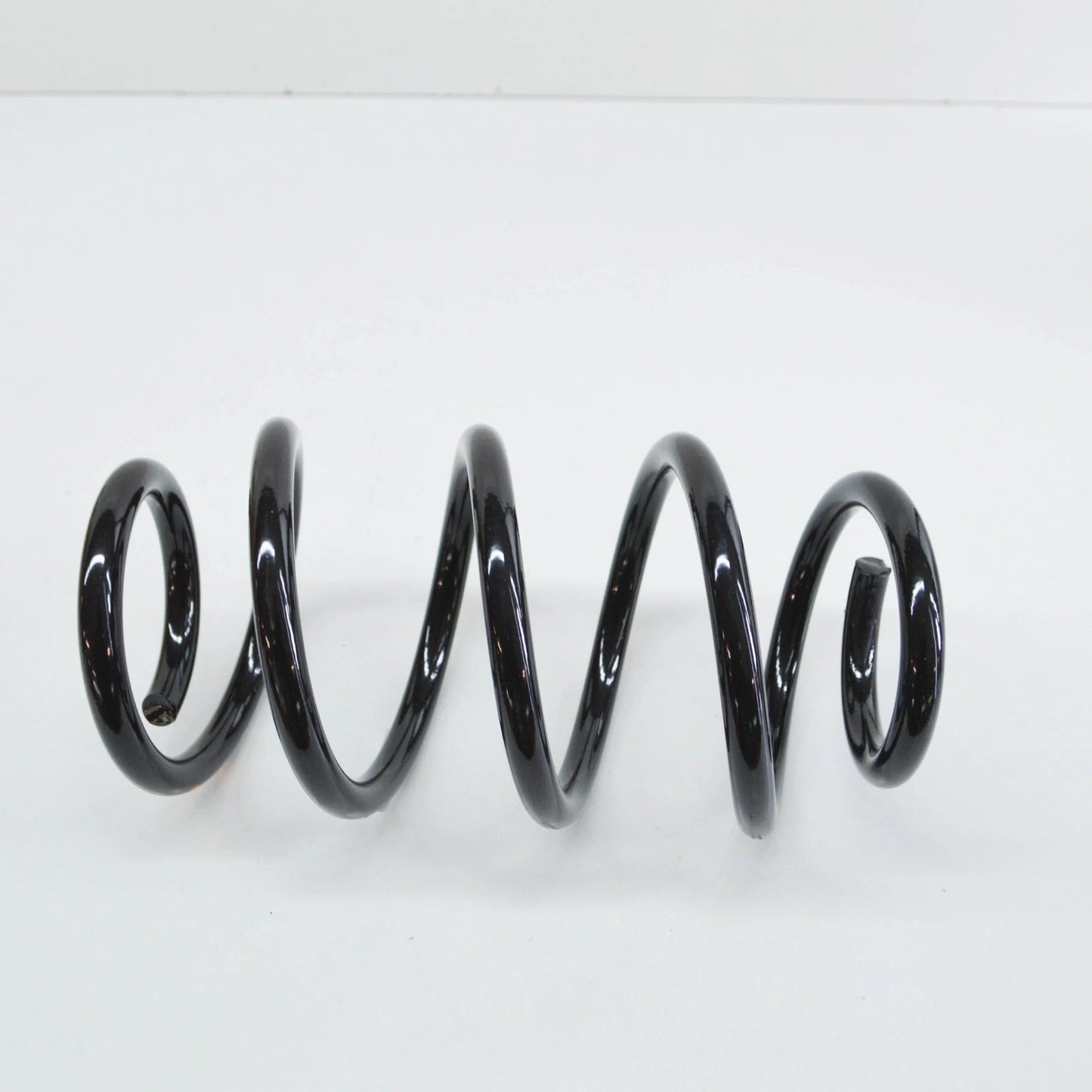 NEW MERCEDES-BENZ B W246 REAR HELICAL COIL SPRING A2463243004 ORIGINAL