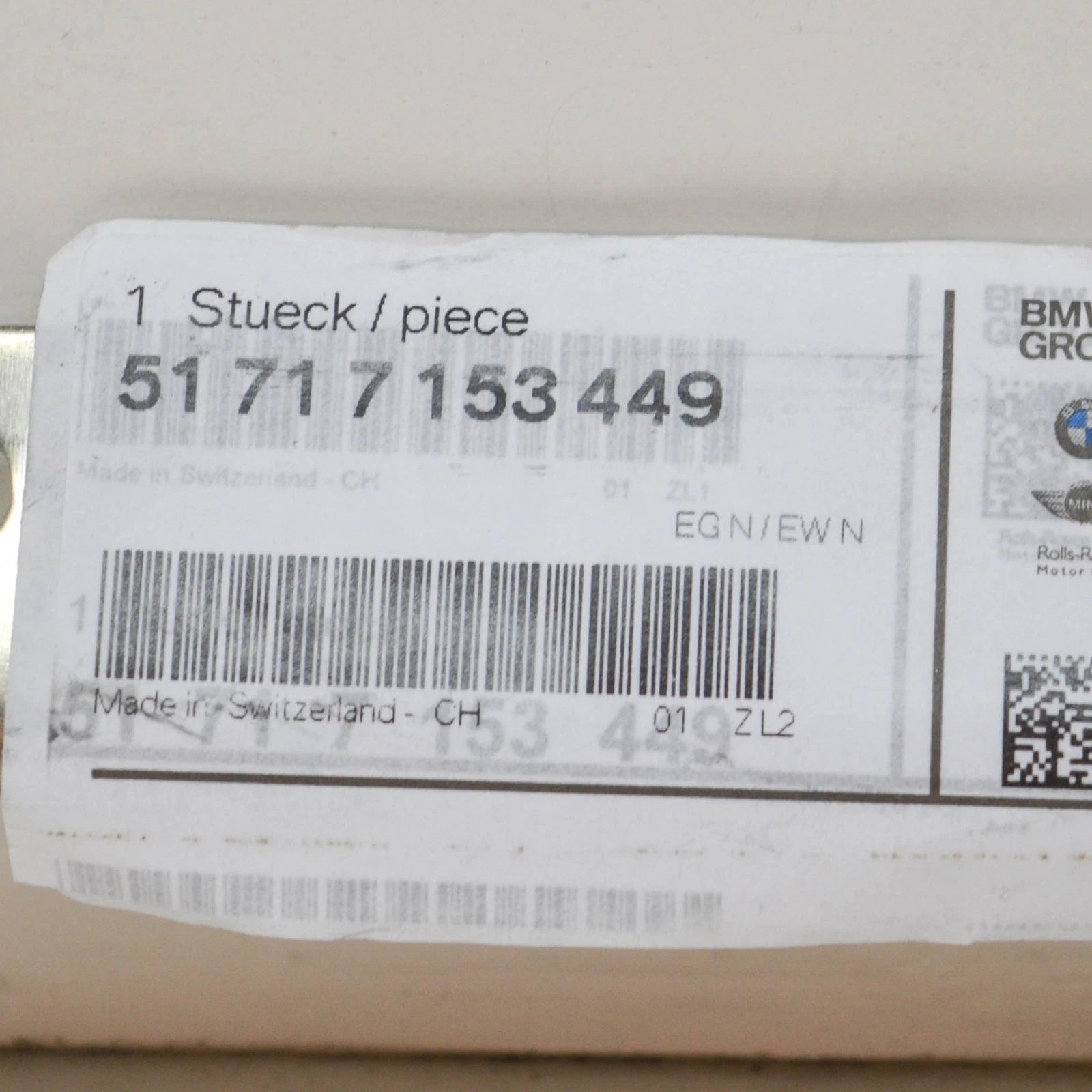 NEW BMW 5 E60 ENGINE BELLY PAN MOUNTING BRACKET 51717153449 ORIGINAL