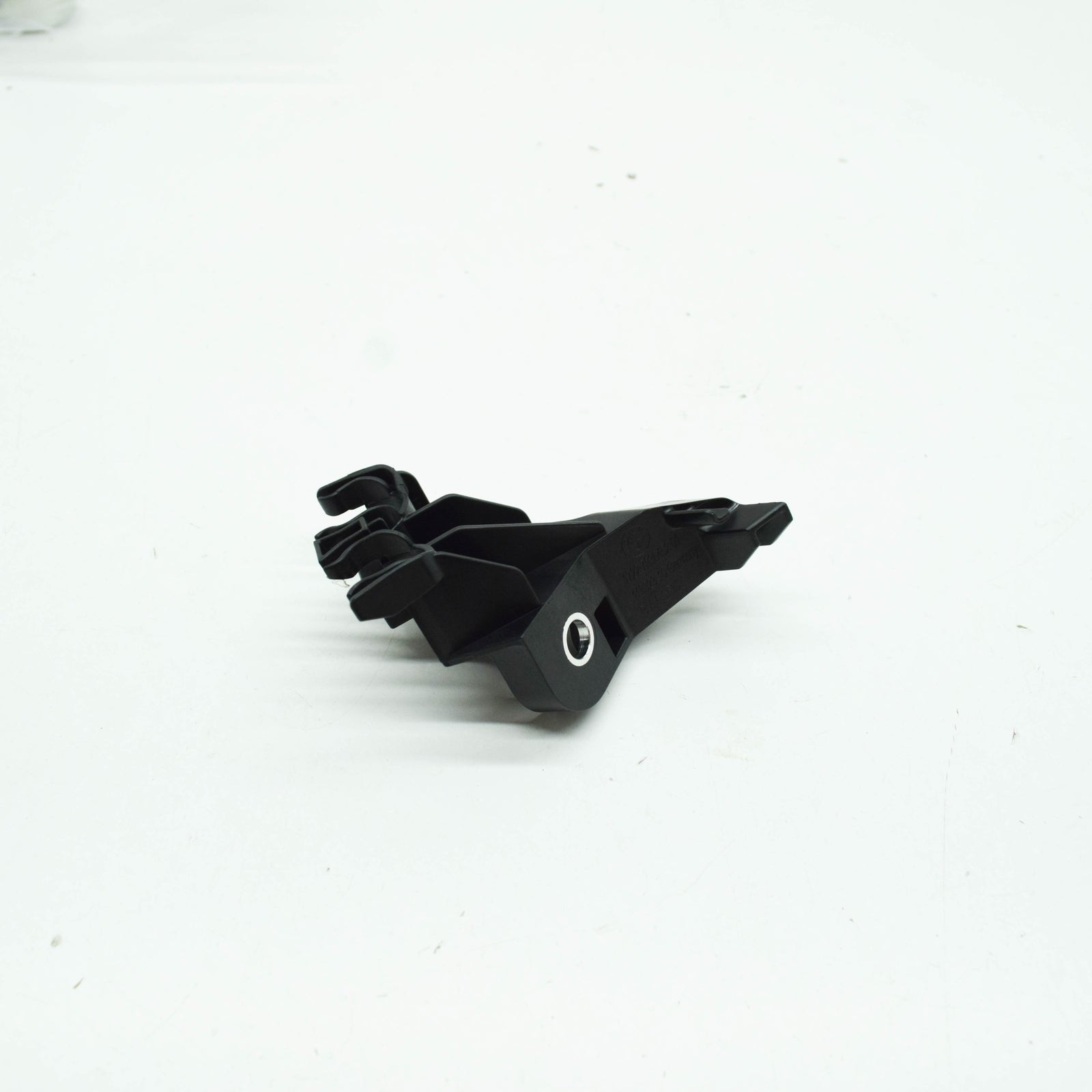 new bmw 3 g20 transmission oil cooler line bracket 17227936452 7936452 original