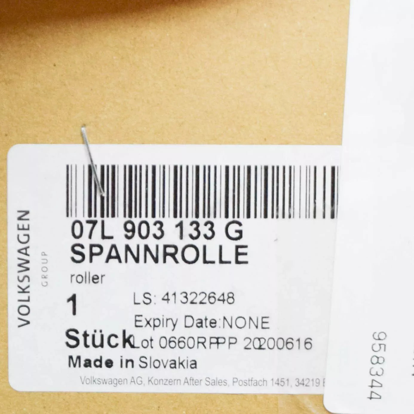 NEW AUDI A8 D3 ACCESSORY BELT TENSIONING ROLLER 07L903133H