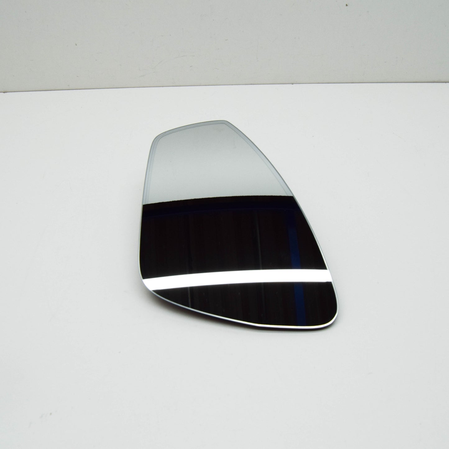 NEW SKODA ENYAQ IV FRONT LEFT DOOR MIRROR GLASS LHD 5LB857521 ORIGINAL