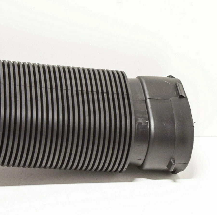 NEW BMW X5 E70 AIR INTAKE DUCT TUBE 13717798341 7798341 ORIGINAL