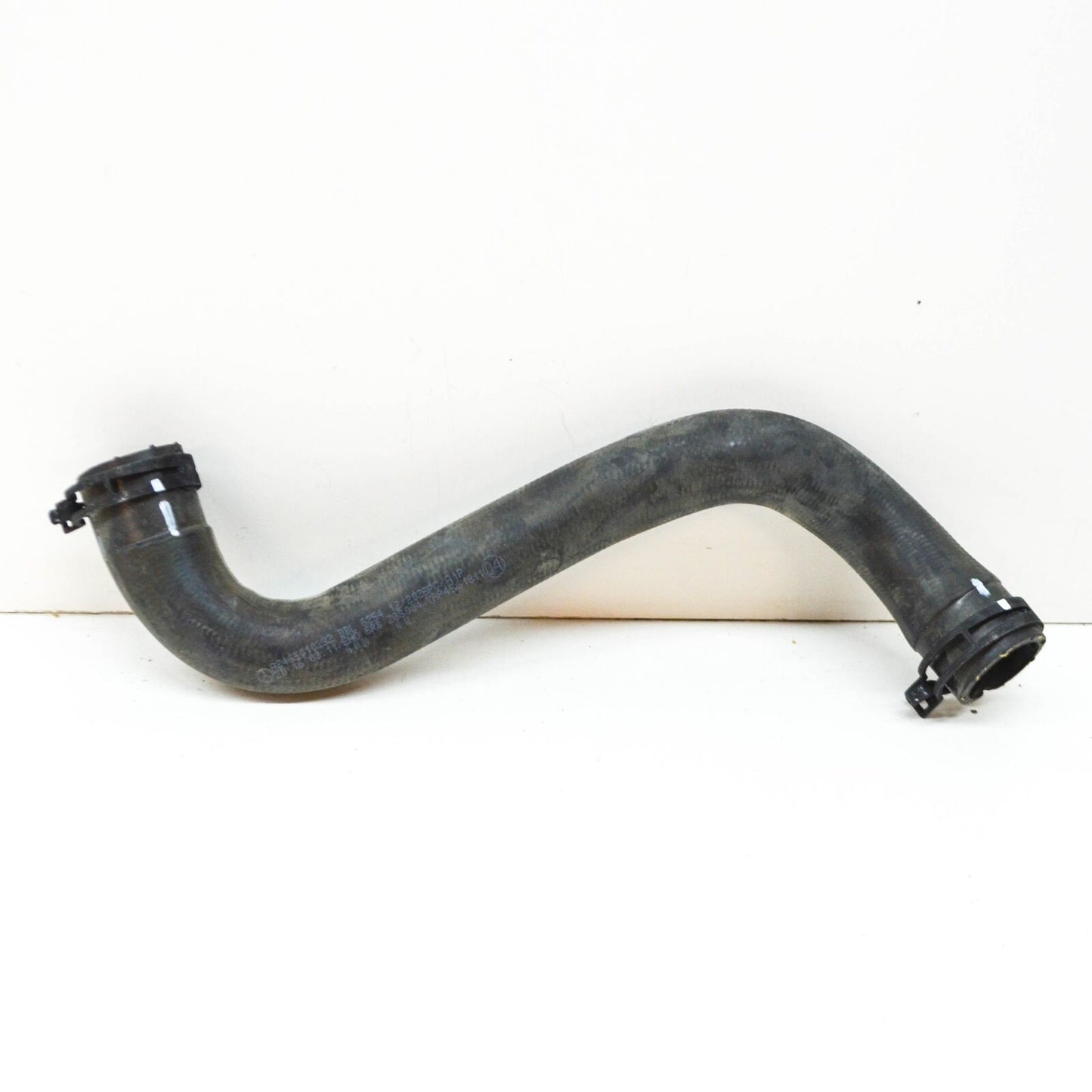 NEW MERCEDES BENZ GLA X156 COOLANT LOWER HOSE A2465010282 ORIGINAL