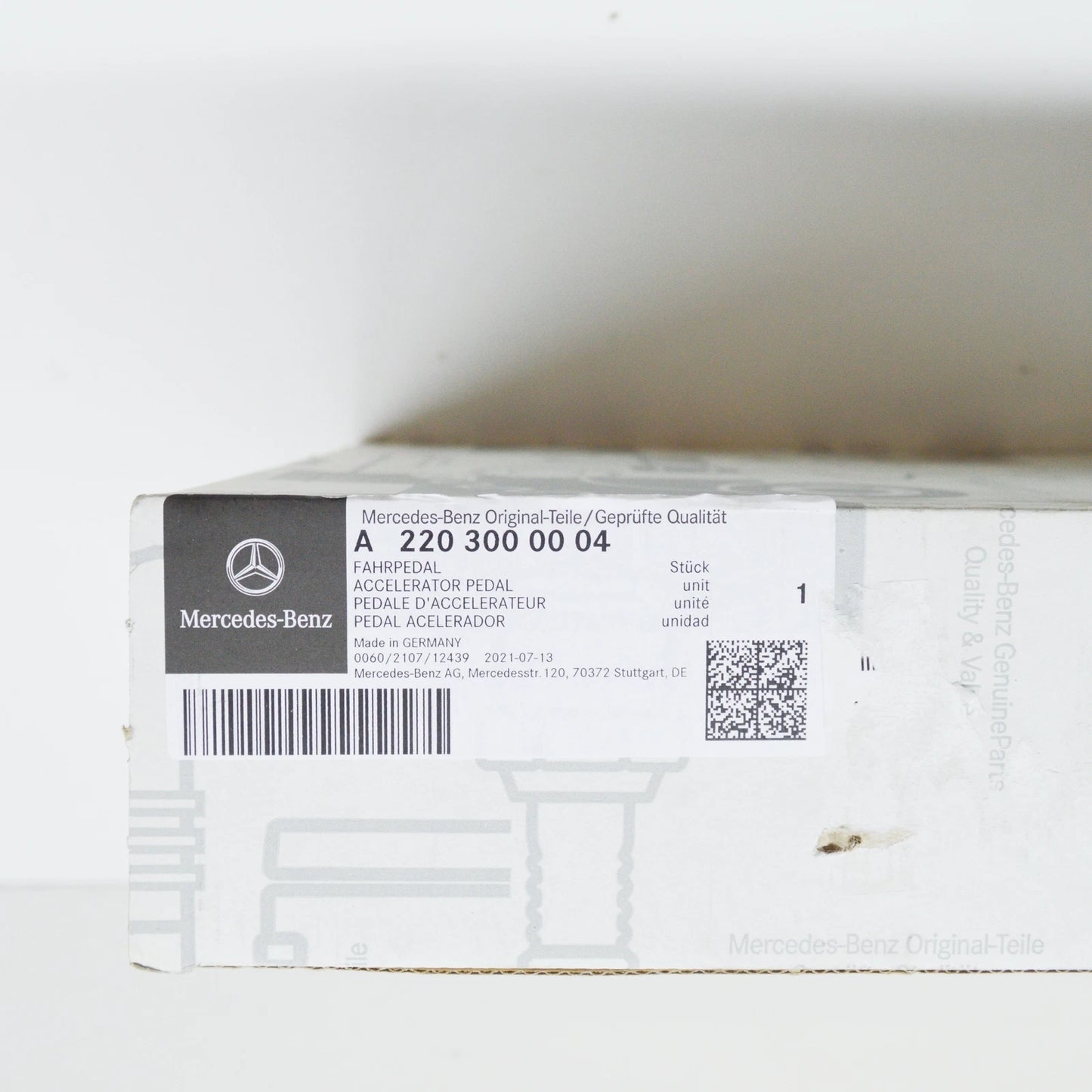 NEW MERCEDES-BENZ S-CLASS W220 ACCELERATOR PEDAL A2203000004