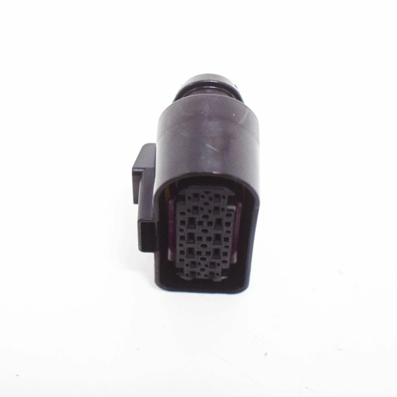 NEW AUDI A6 C7 PIN CONTACT HOUSING FLAT 3C0973737 ORIGINAL