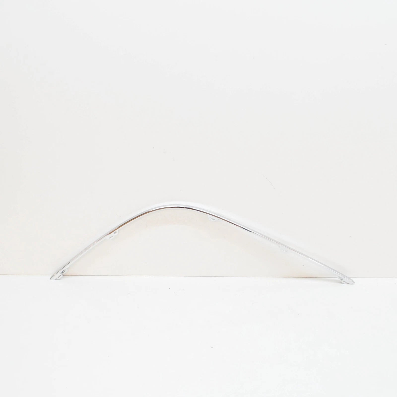 NEW VOLKSWAGEN PASSAT 3C B6 REAR BUMPER LEFT MOLDING TRIM 3C5807459B2ZZ