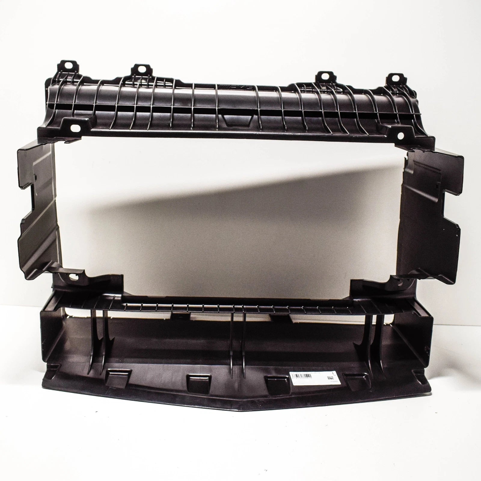 NEW MERCEDES BENZ SLS AMG C197 RADIATOR AIR DUCT A1975000516