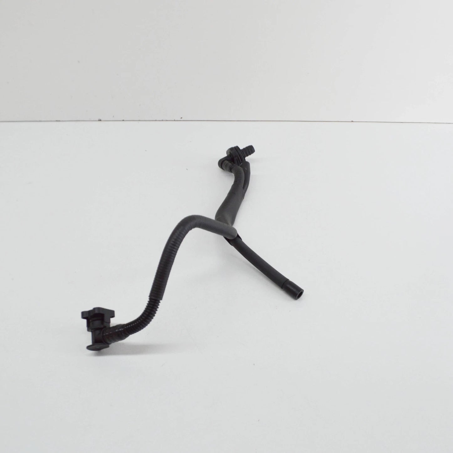 NEW AUDI A6 C6 BREATHER HOSE LINE 079103217S ORIGINAL