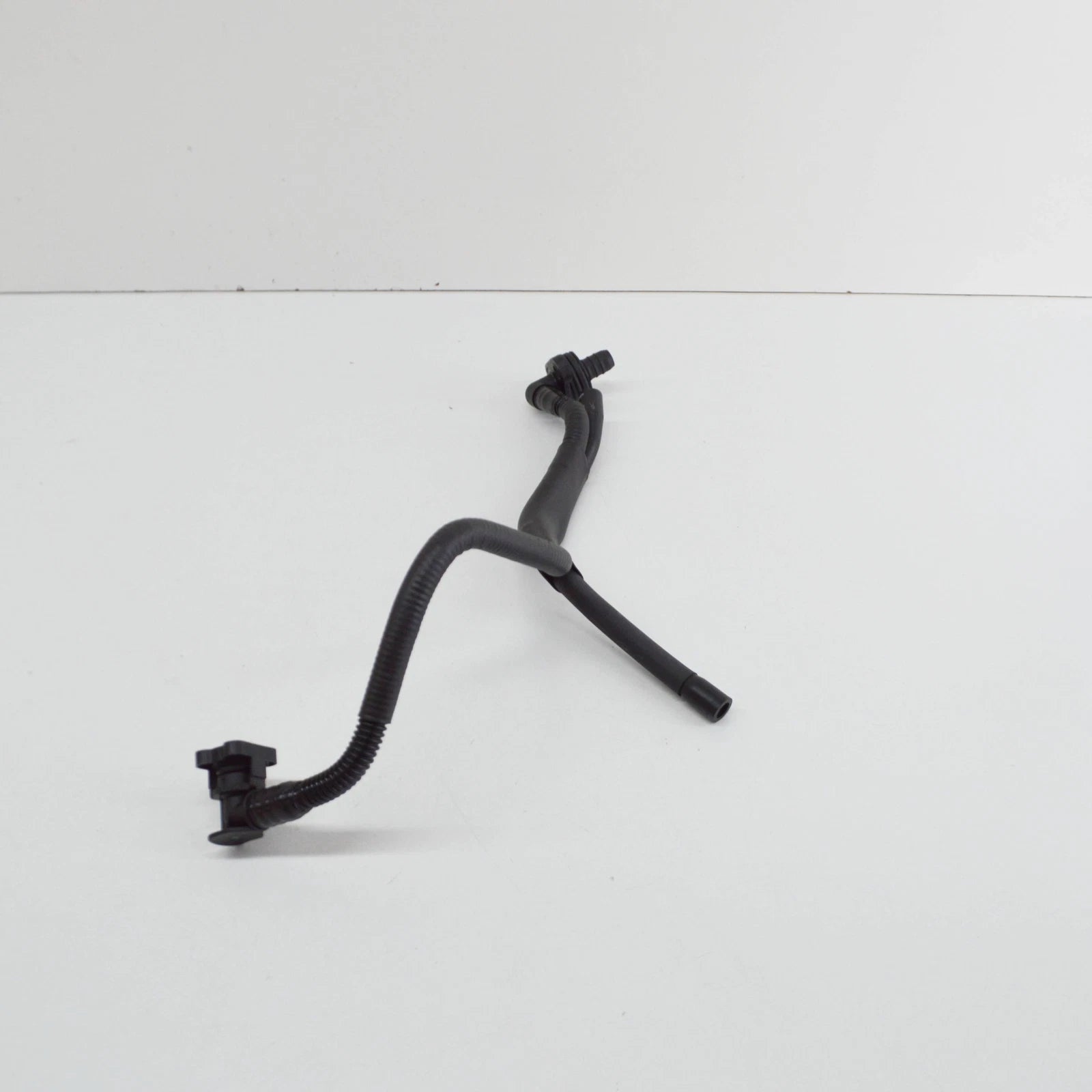 NEW AUDI A6 C6 BREATHER HOSE LINE 079103217S ORIGINAL