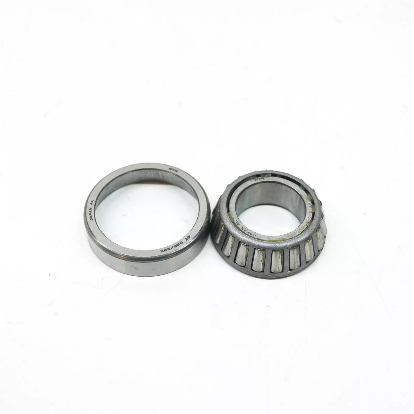 NEW BMW F K7X F 650 GS TAPERED ROLLER BEARING 31427663941 ORIGINAL