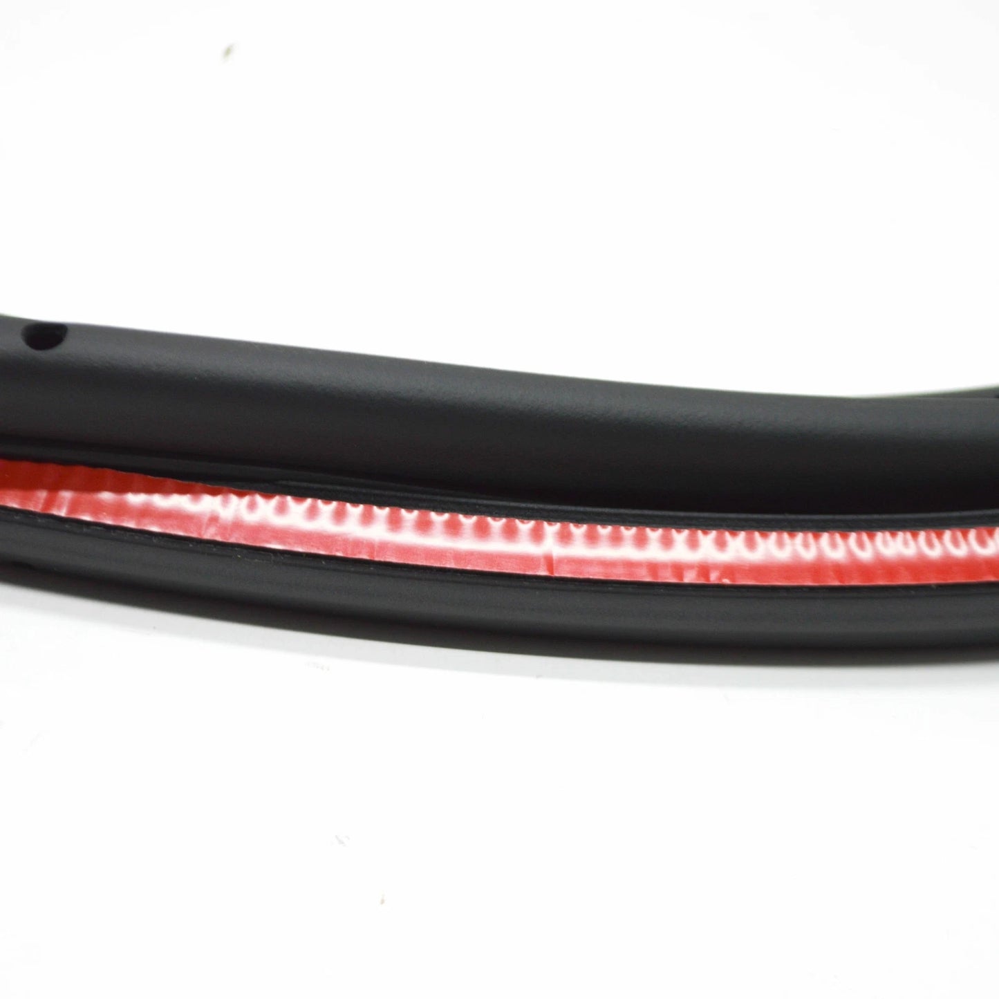 NEW AUDI Q3 8U FRONT LEFT OUTER DOOR SEAL RUBBER 8U0837911B