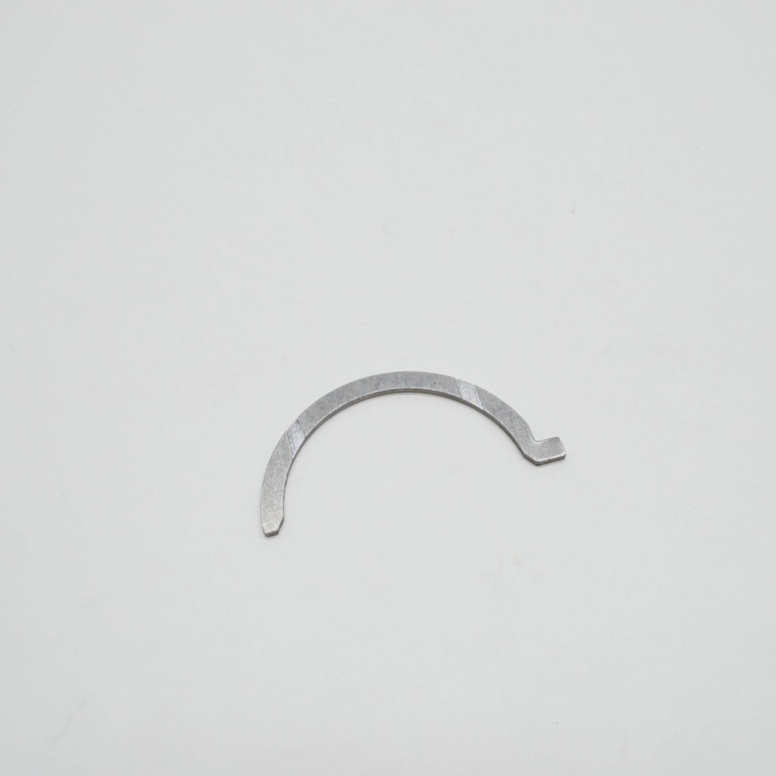 NEW MERCEDES-BENZ ML W164 ENGINE CRANKSHAFT THRUST PLATE A1560330262 ORIGINAL