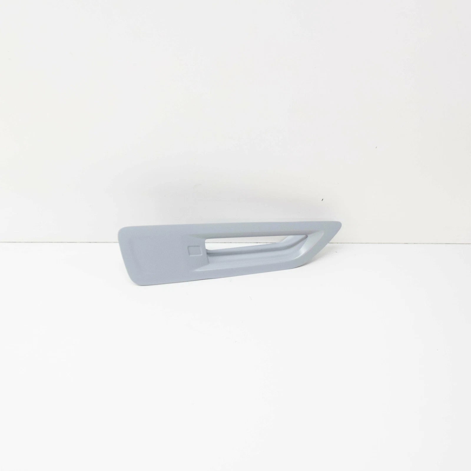 NEW AUDI R8 4S FRONT RIGHT TRIM PLATE DOOR HANDLE 4S0837240GRU 2018