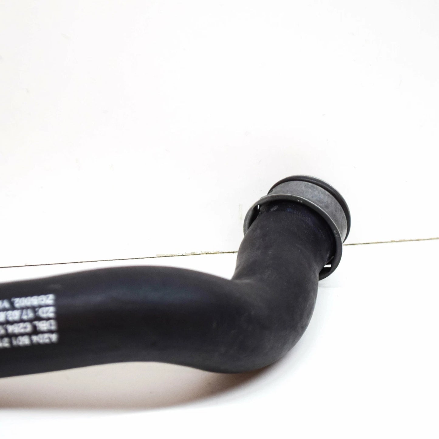 NEW MERCEDES-BENZ GLK-CLASS X204 COOLANT HOSE A2045013182