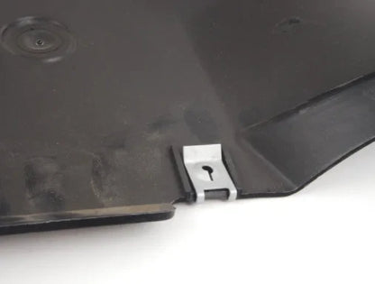 NEW BMW X5 E70 M FRONT RIGHT ENGINE ADAPTER 51758037346 ORIGINAL