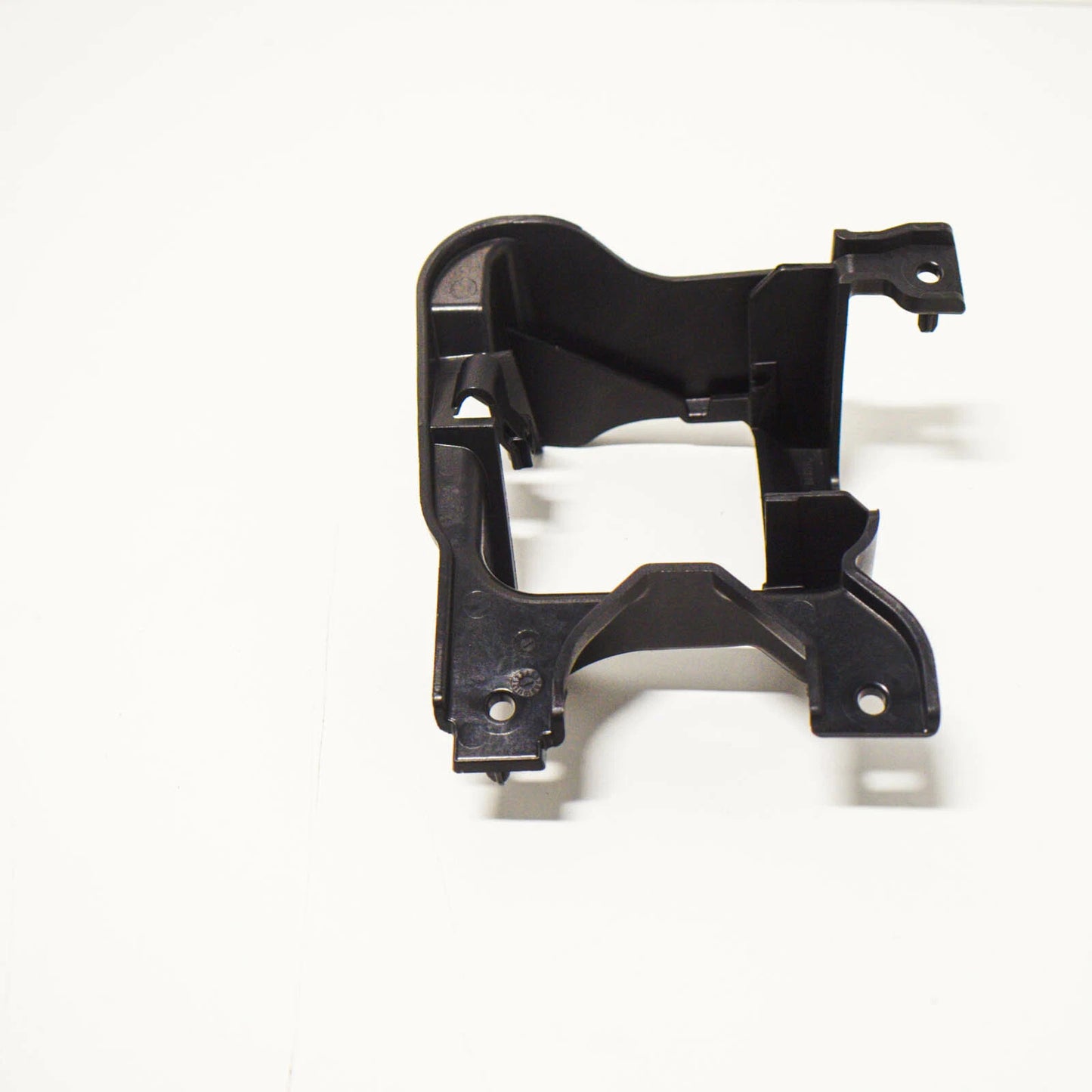 NEW AUDI A3 SPORTBACK 8V BLIND SPOT DETECTION SENSOR BRACKET 8V4907176