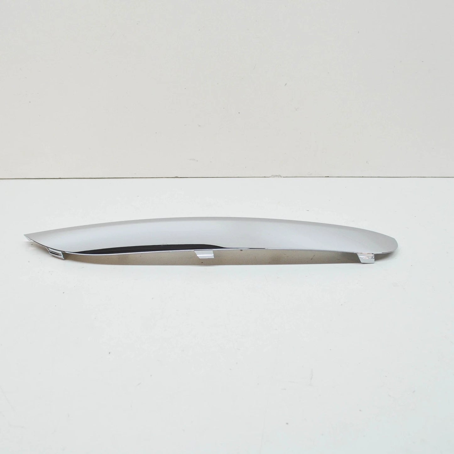 NEW BMW 7 F01 FRONT M BUMPER RIGHT MOLDING TRIM CHROME 51118047728 2015 ORIGINAL