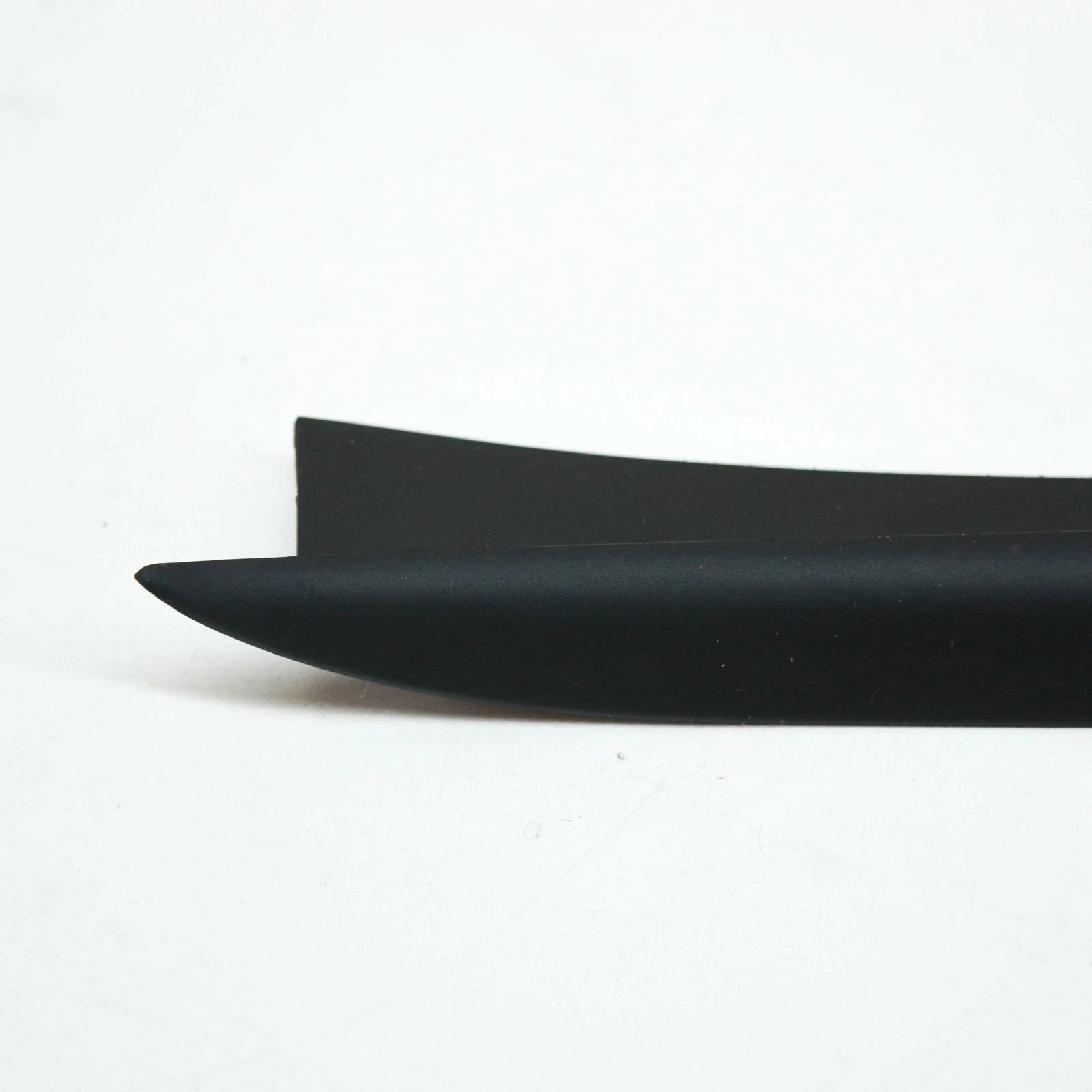 NEW VW GOLF SPORTSVAN MK7 FRONT WINDSHIELD LEFT VERTICAL TRIM 510854327A5AP